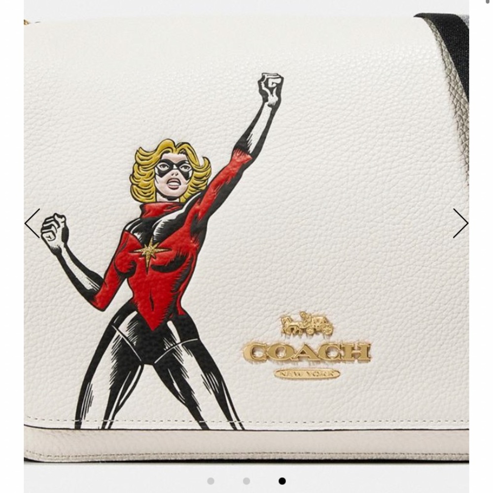 COACH MARVEL JES MESSENGER BAG W/CAROL DANVERS - Picture 3 of 4